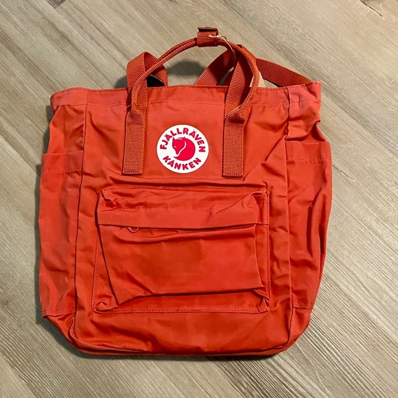 Fjallraven Handbags - Fjallraven Kanken Totepack NWT